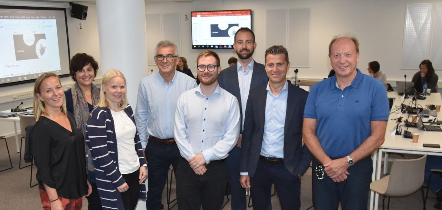 Bergen kommune har inngått partnerskap med GK og MazeMap: bilde av deltakere