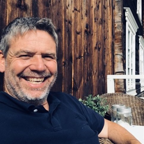 profile-photo-c82bcdba-32db-4881-ad35-747274964891