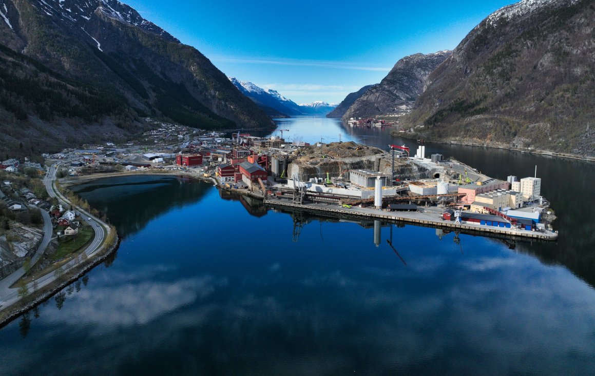 Boliden Odda sett ovenfra. Foto: Kai-Inge Melkeraaen, Boliden.