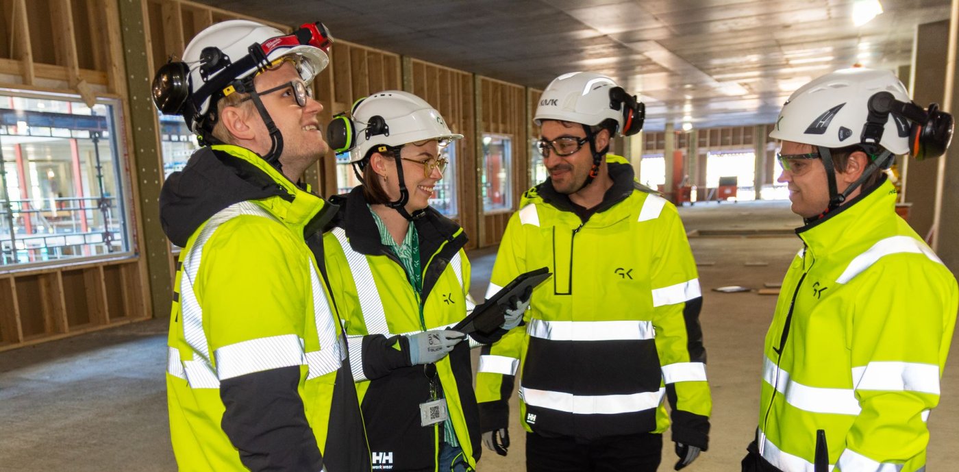 Vernerunde på nye Drammen sykehus. Fra venstre: Kyrre Brandt-Madsen, Mari Lien Bogar, Bledjan Alla og Ole Morten Kerek